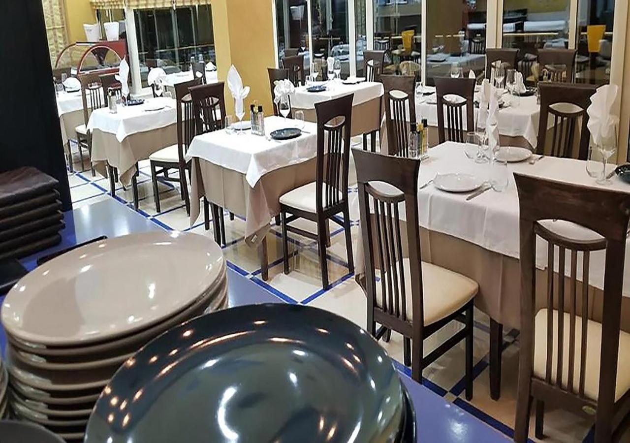 Vila Oxinn Kryemëdhej 外观 照片
